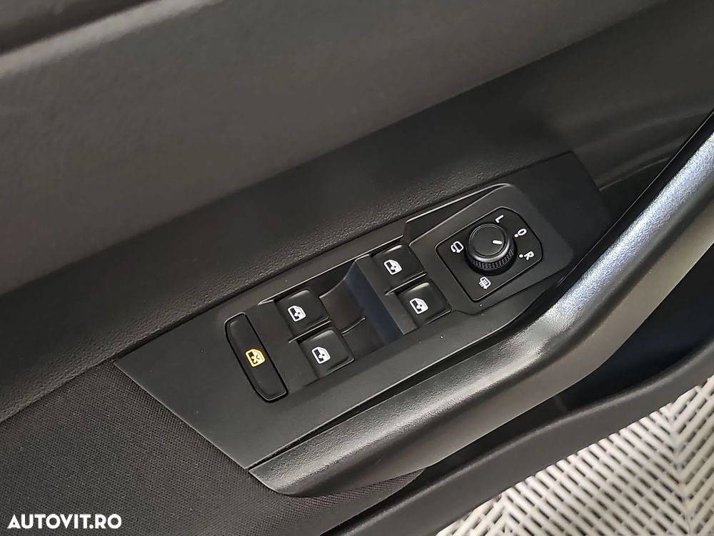 Volkswagen Polo - 15