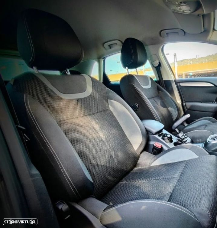 Citroën C4 PureTech e-THP 130 Exclusive - 9