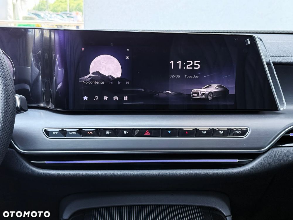 Hongqi H9 - 27
