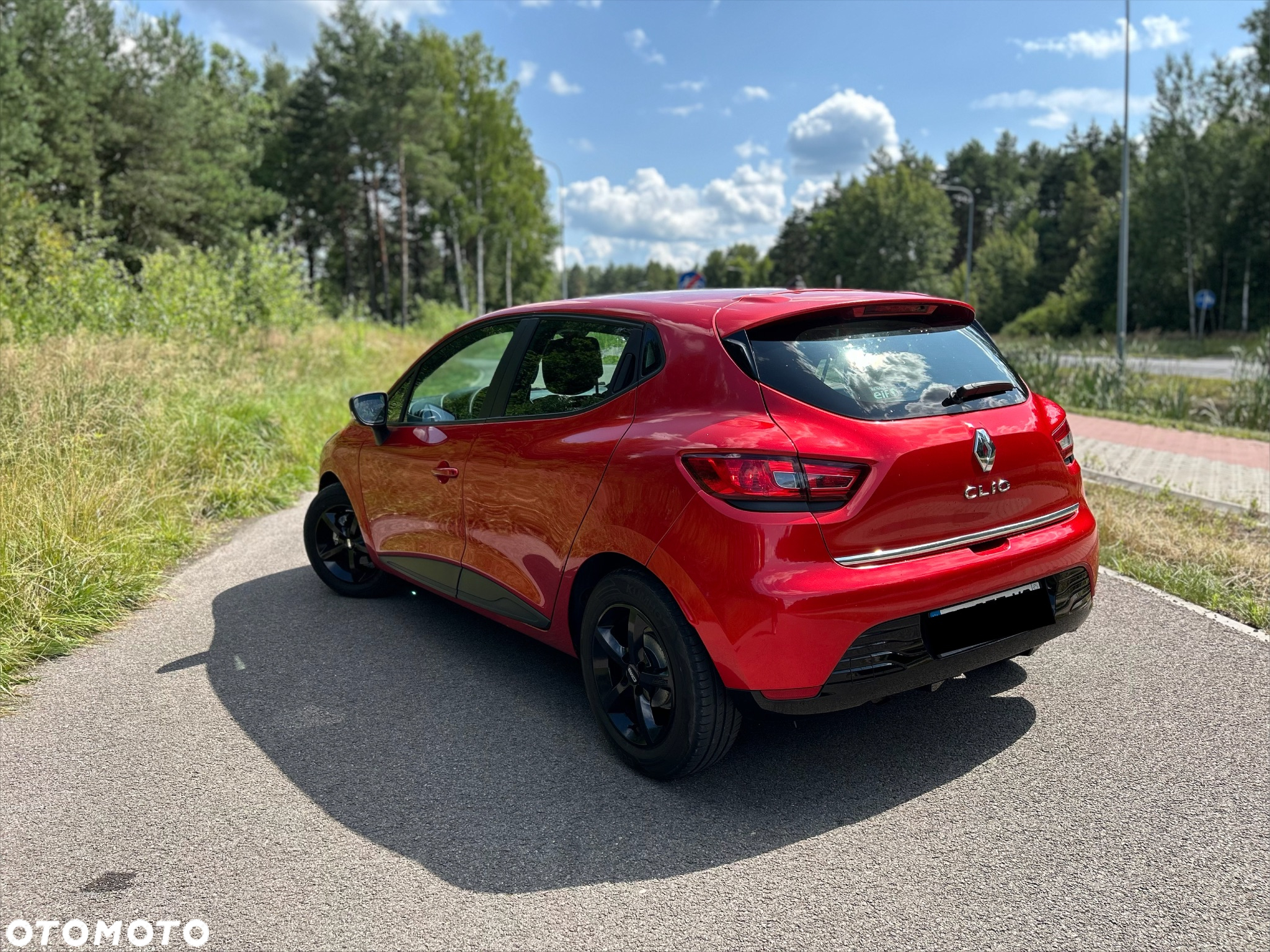 Renault Clio 1.2 16V 75 LIMITED - 15