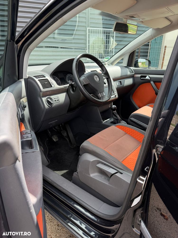 Volkswagen Touran 1.9 TDI - 8