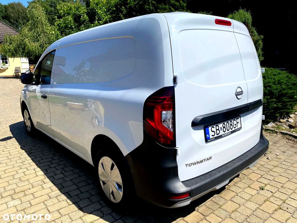 Nissan TOWNSTAR - 4