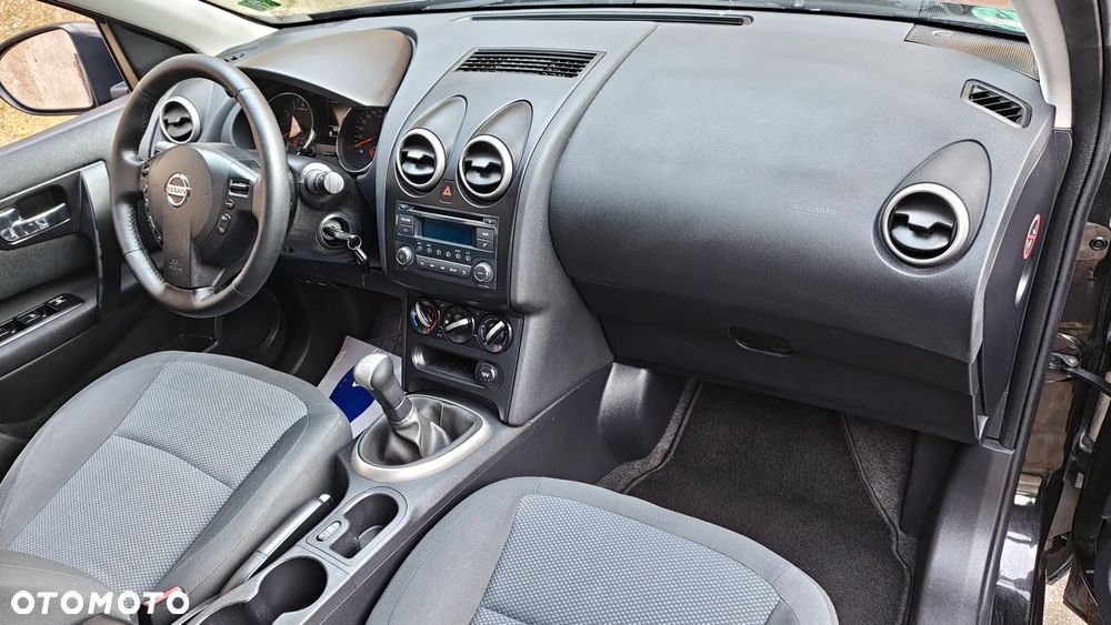 Nissan Qashqai - 22