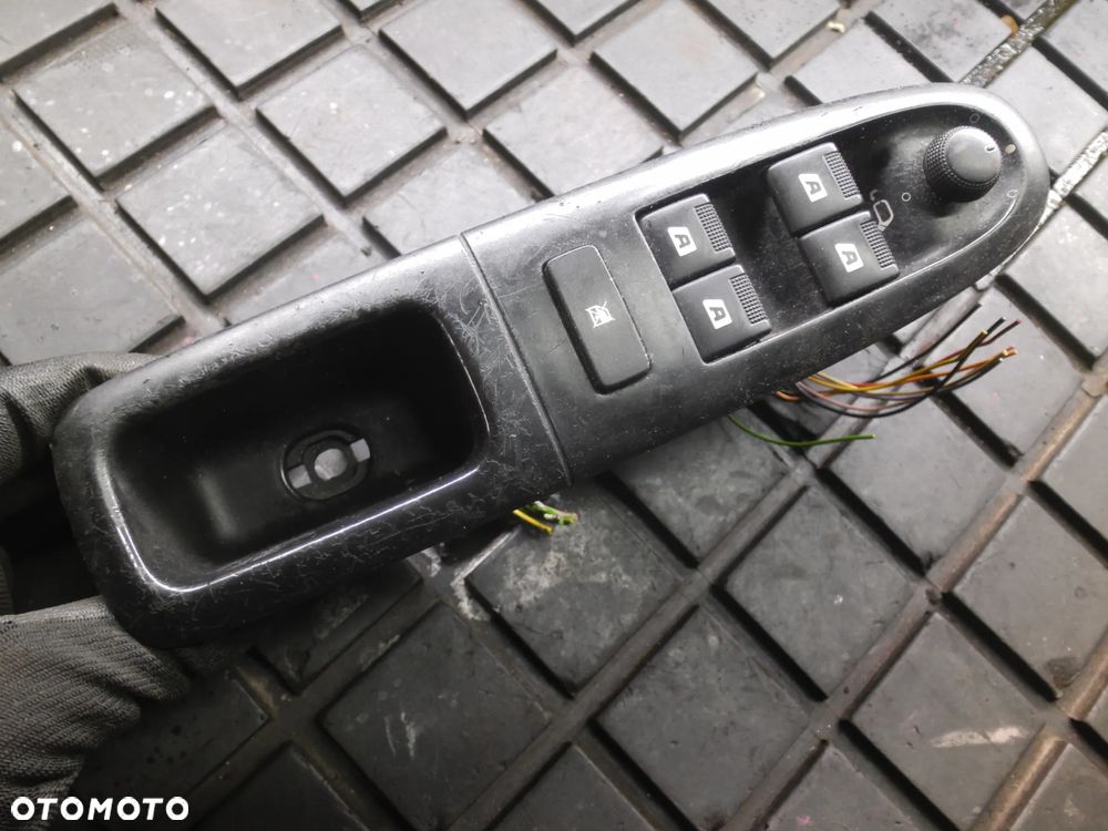 Peugeot 607 lift panel sterowania szyb 9649921677 EUROPA