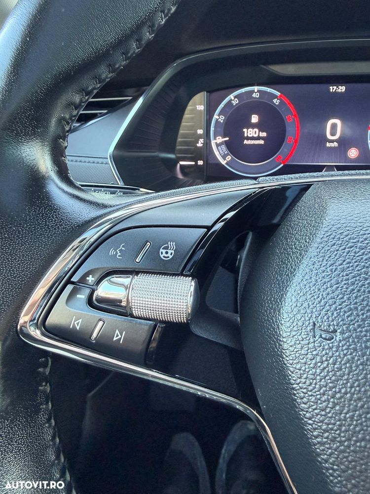 Skoda Octavia 2.0 TDI Tour - 20