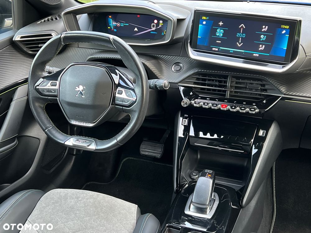 Peugeot 208 GT - 23