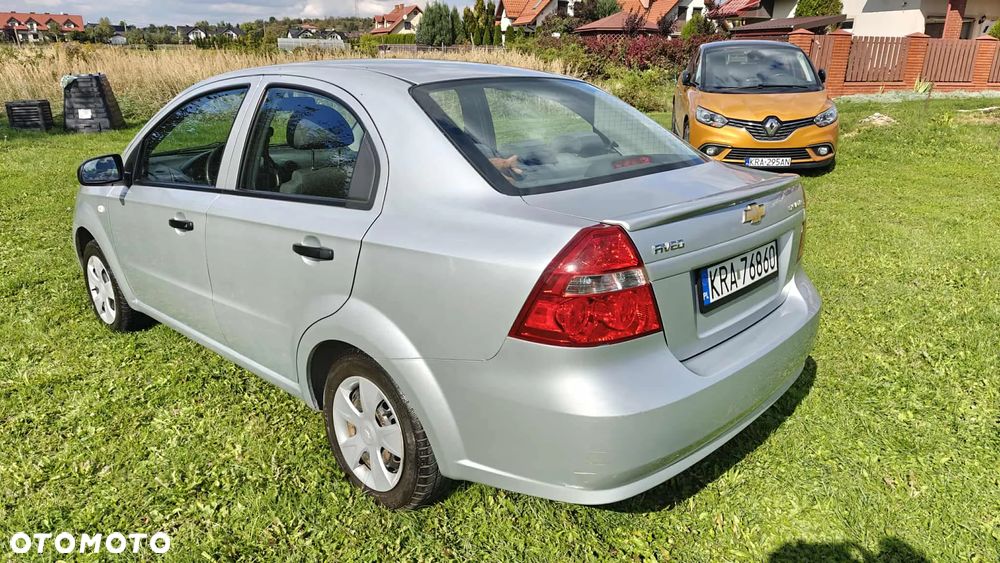 Chevrolet Aveo 1.2 16V LS - 4