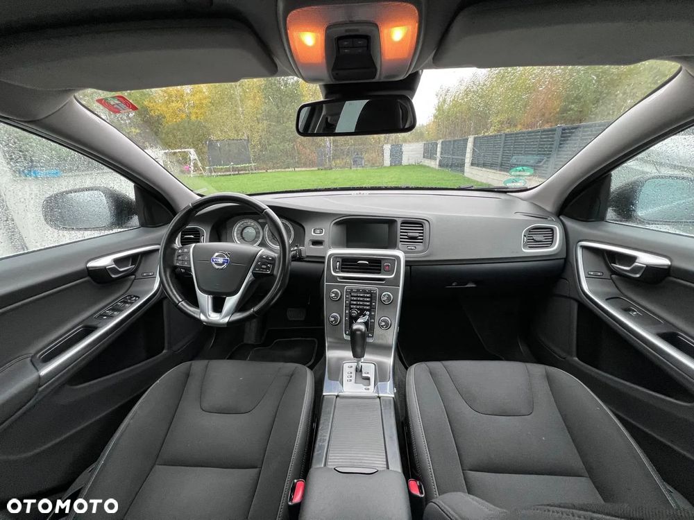 Volvo S60 T4 Base - 18