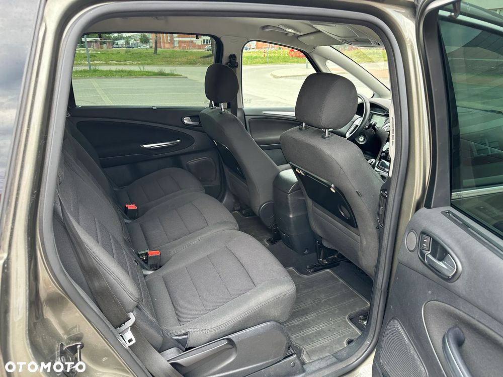 Ford S-Max 1.6 T Titanium - 25
