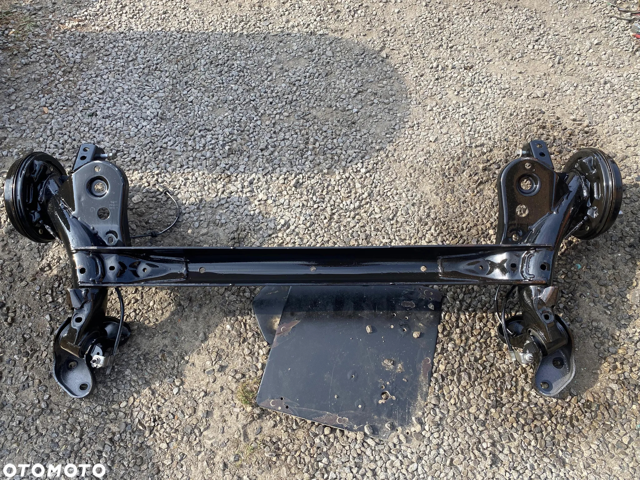 Belka zawieszenia ABS  Ford Fiesta MK7 OE Italia - 5