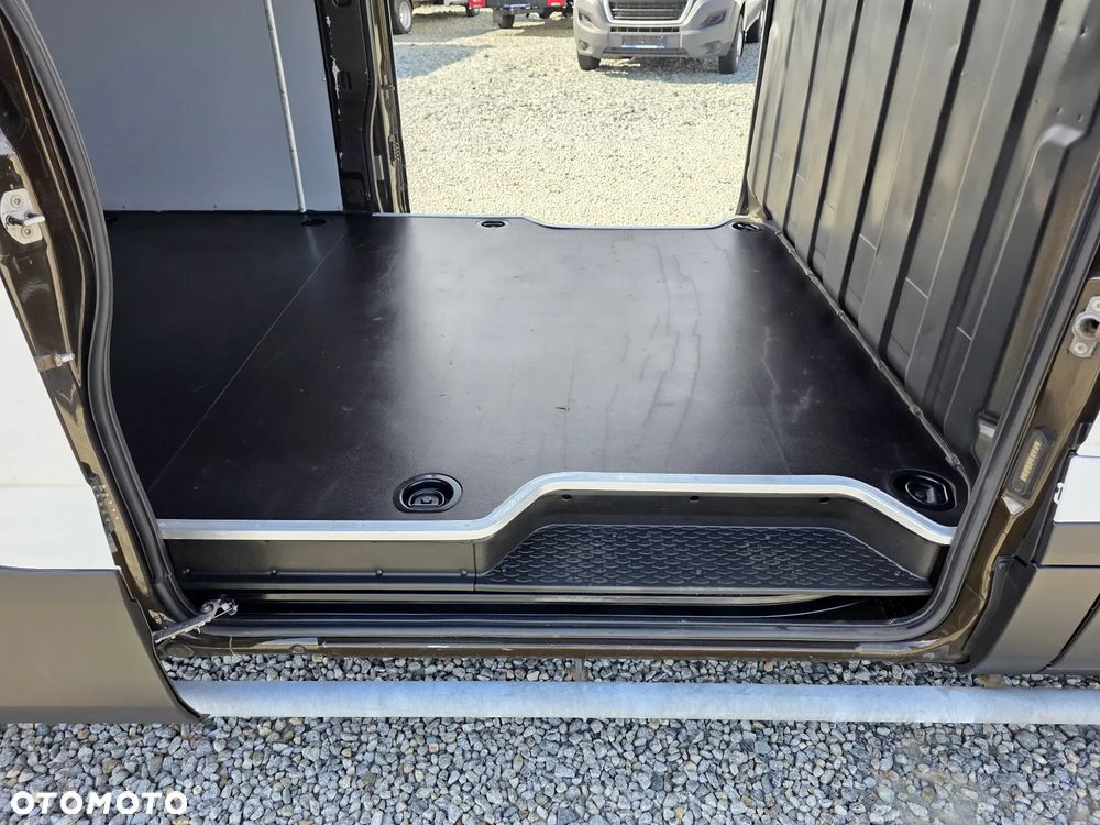 Iveco 35-160 2,3 HPI 160 KONNY MAX MAXI KLIMA 2 X BOCZNE DRZWI WEBASTO LEDY HIMATIC 8 BIEGOWY GWARANCJA 4,8M PAKA - 22