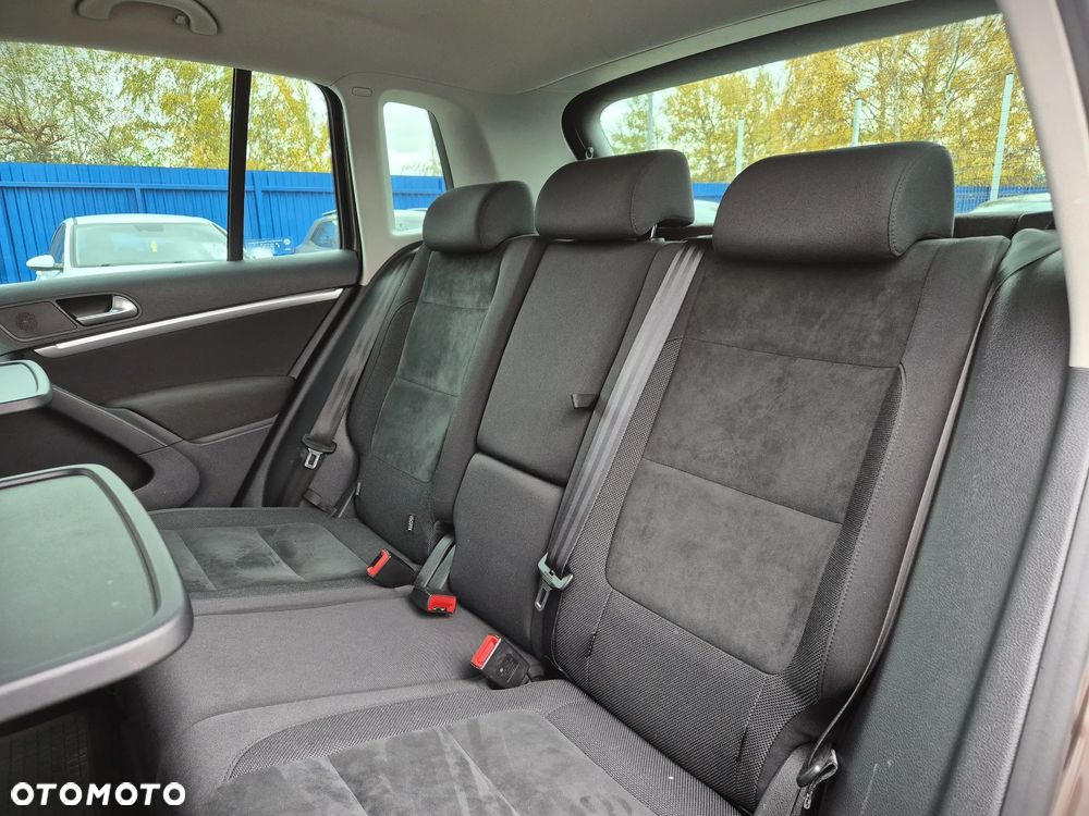 Volkswagen Tiguan 2.0 TDI 4Mot Sport&Style - 17