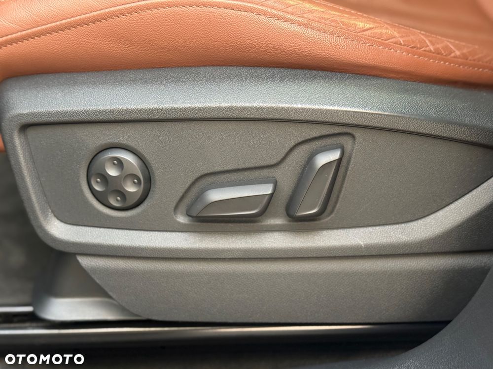 Audi Q5 Sportback 40 TDI quattro S tronic edition one - 18