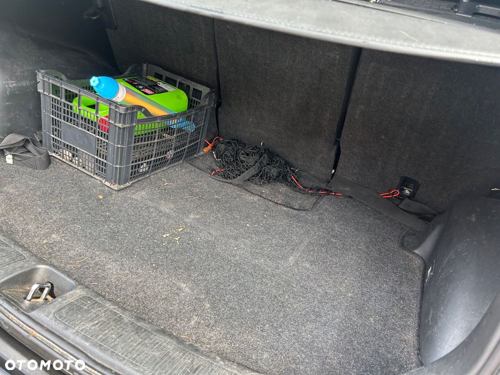 Honda FR-V 2.0 Comfort - 27