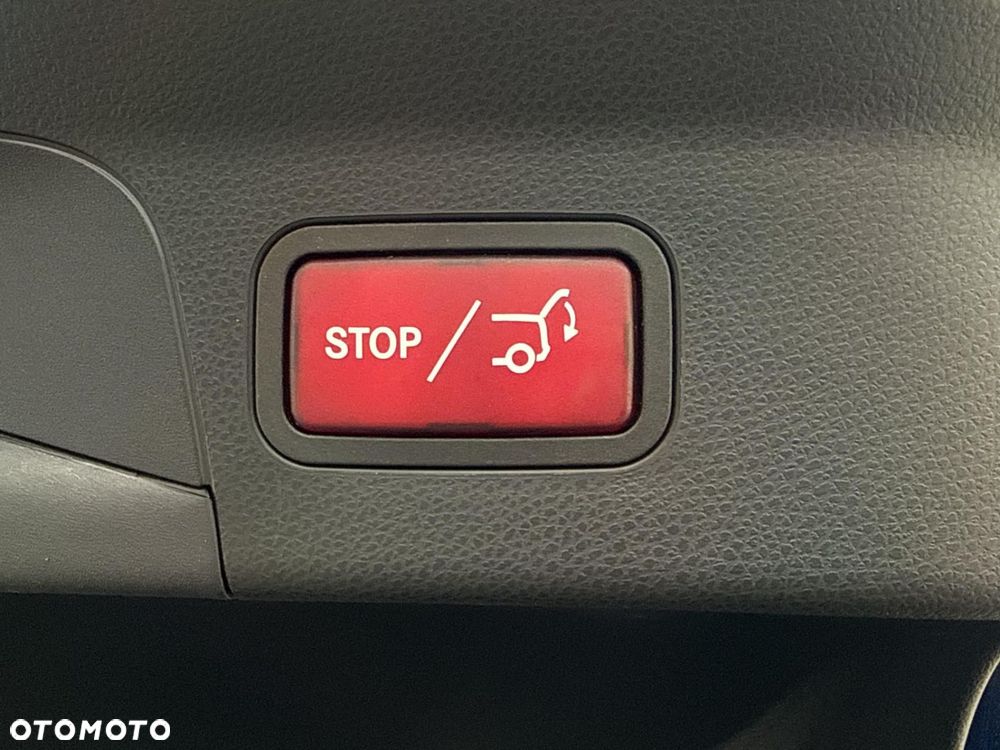 Mercedes-Benz GLC - 23