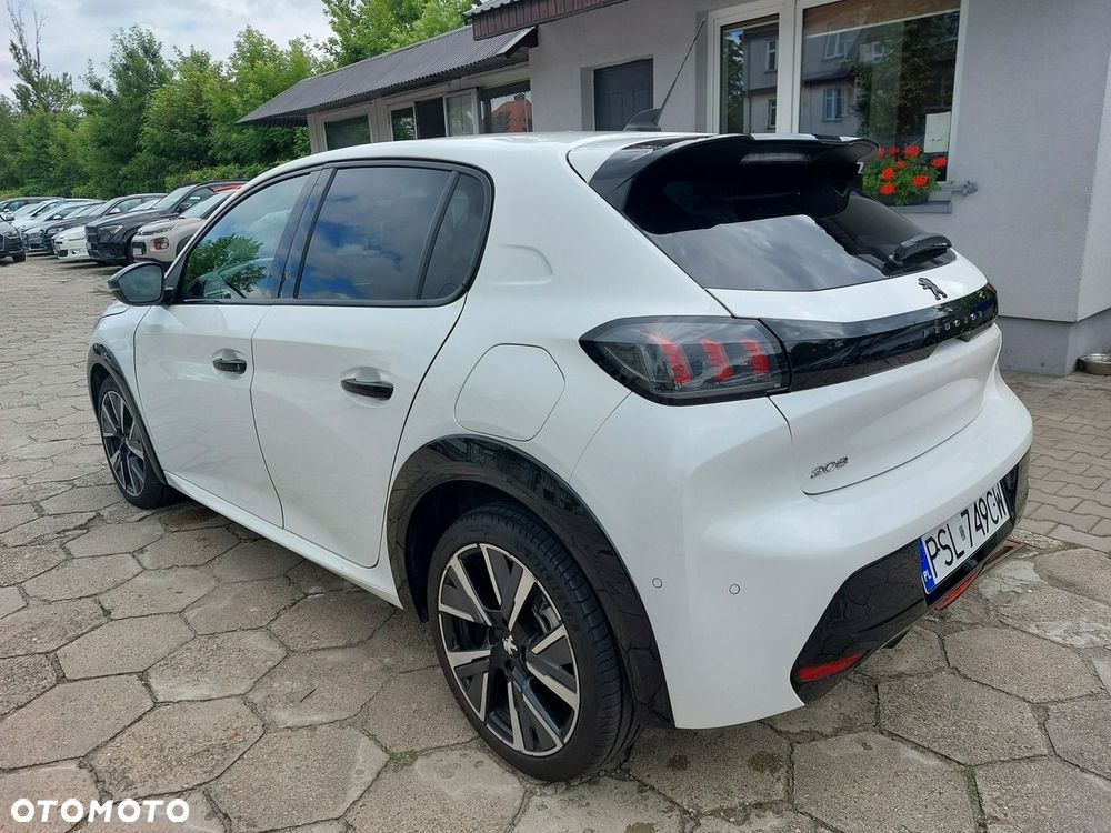 Peugeot 208 - 7