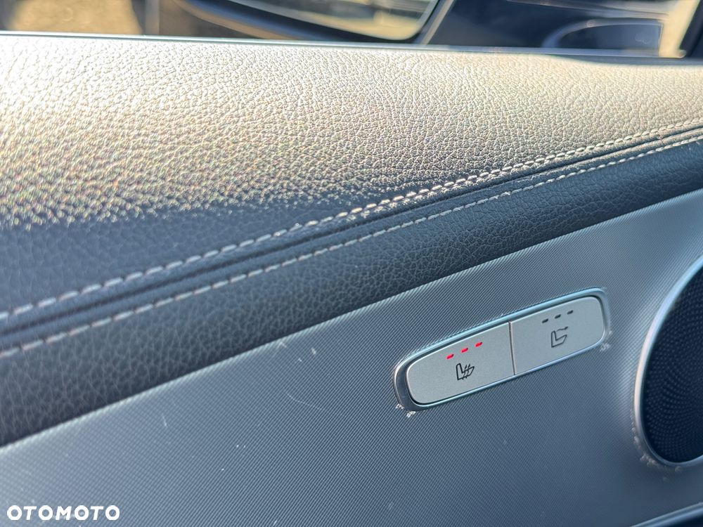 Mercedes-Benz Klasa E 200 4-Matic 9G-TRONIC - 30