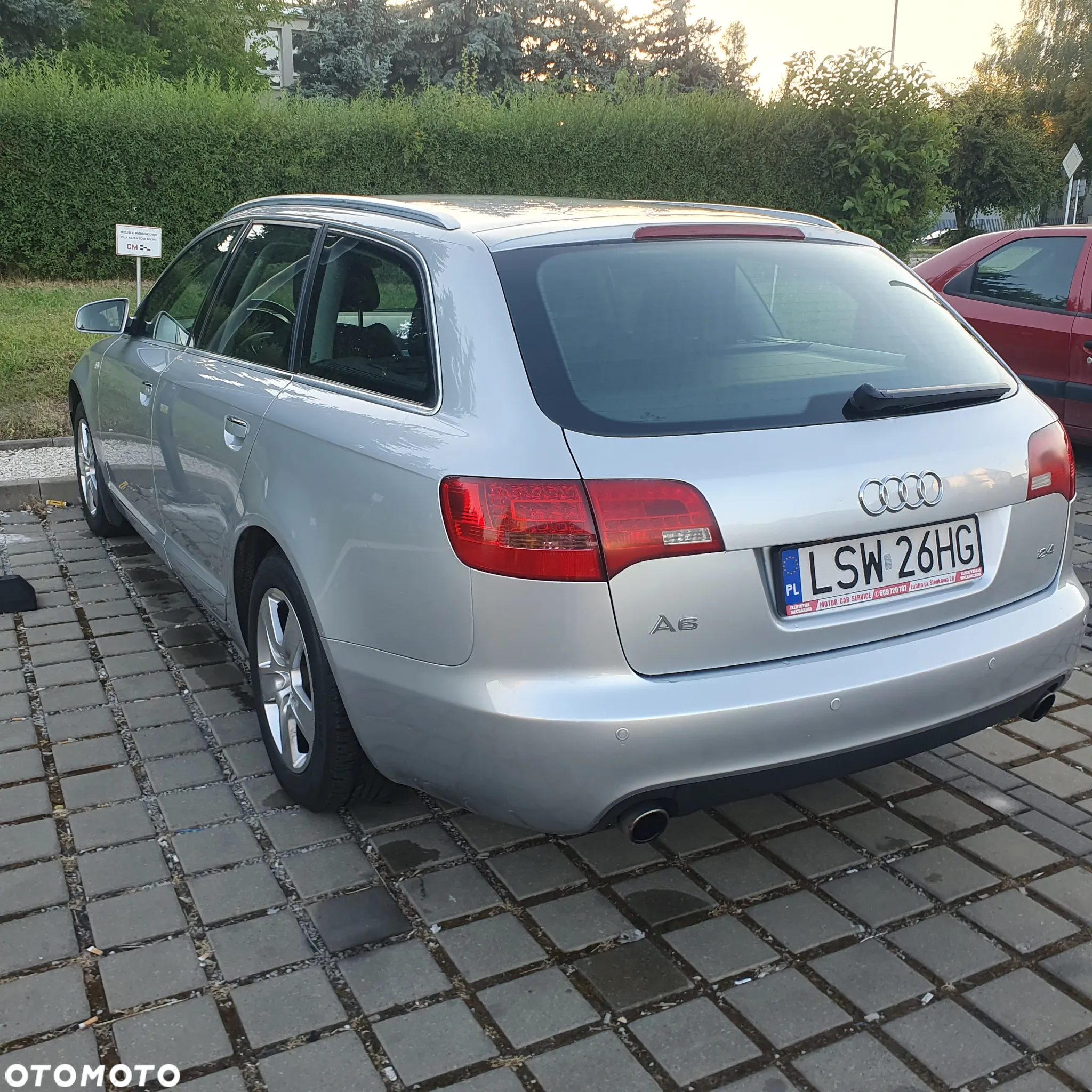 Audi A6 2.4 - 4