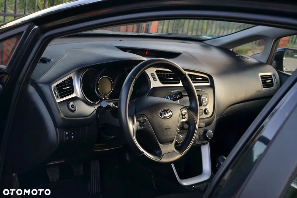 Kia Ceed 1.4 CVVT Attract plus - 15