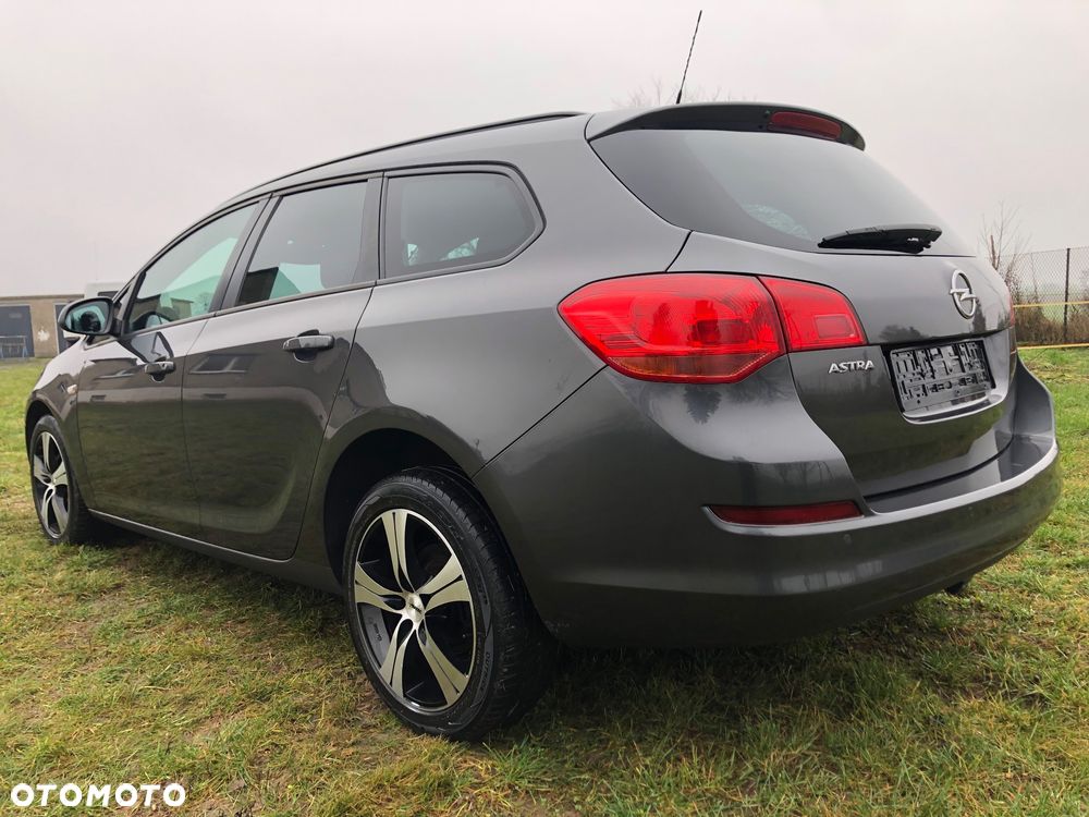 Opel Astra 1.4 - 3