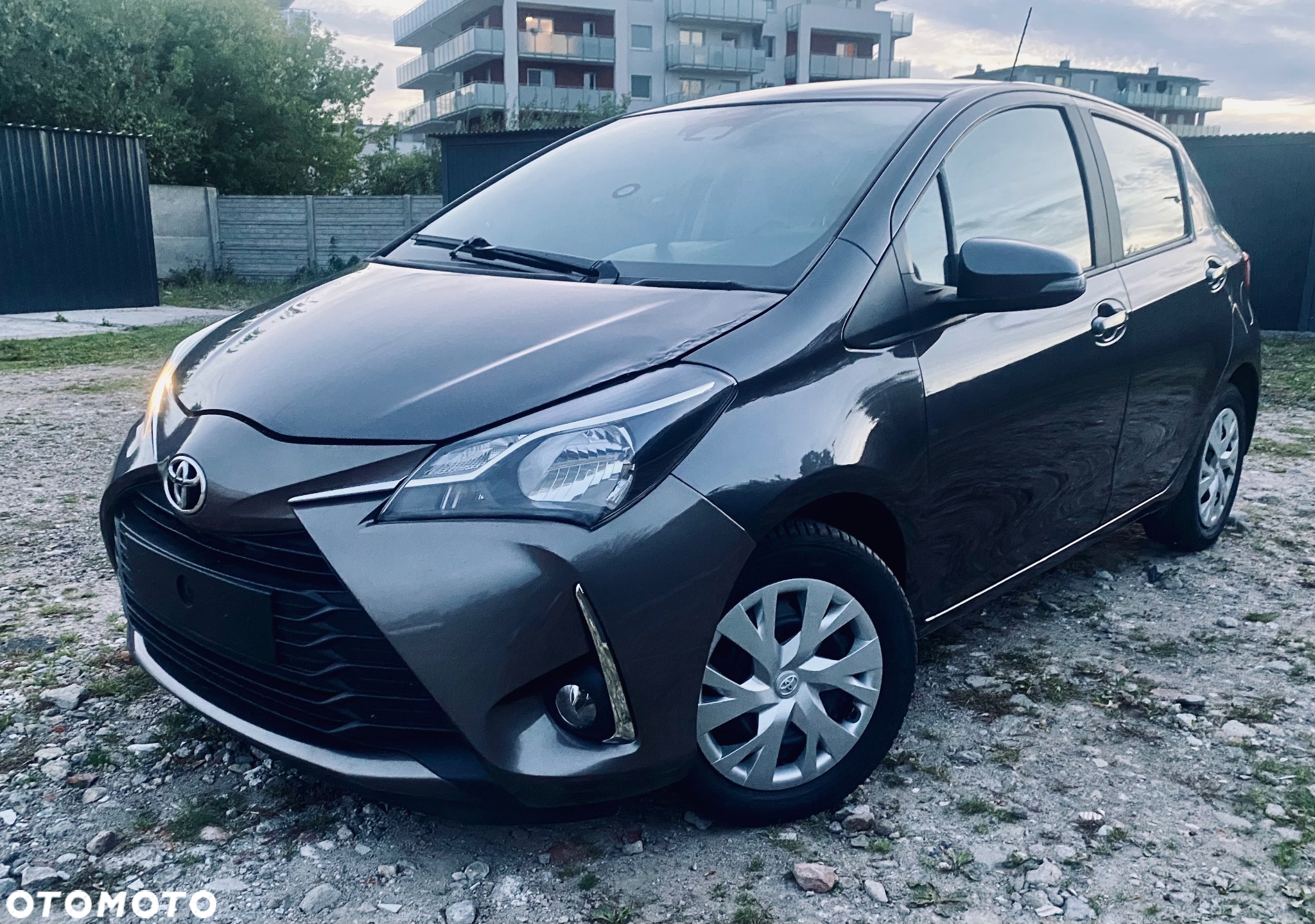 Toyota Yaris - 2