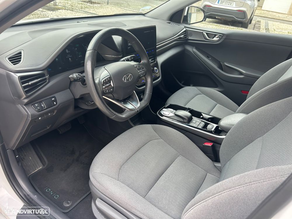 Hyundai Ioniq 38kWh - 12