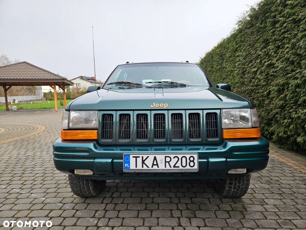 Jeep Grand Cherokee - 14