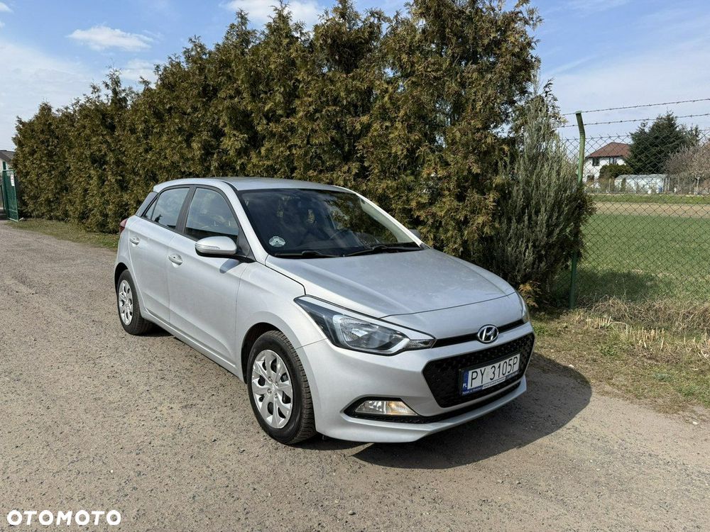 Hyundai i20 1.1 CRDi - 11