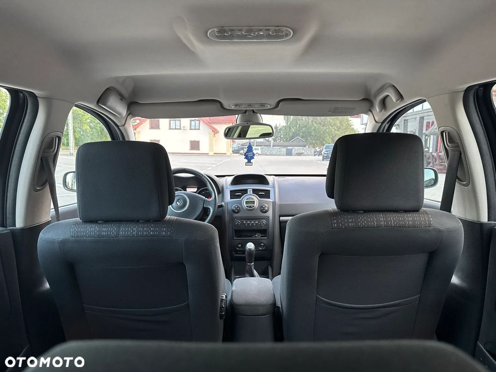 Renault Megane 1.6 16V Confort Authentique - 10