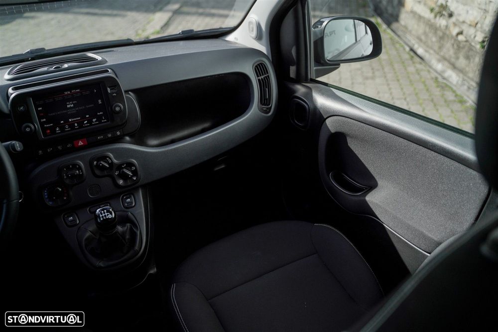 Fiat Panda 1.0 Hybrid City Cross - 22