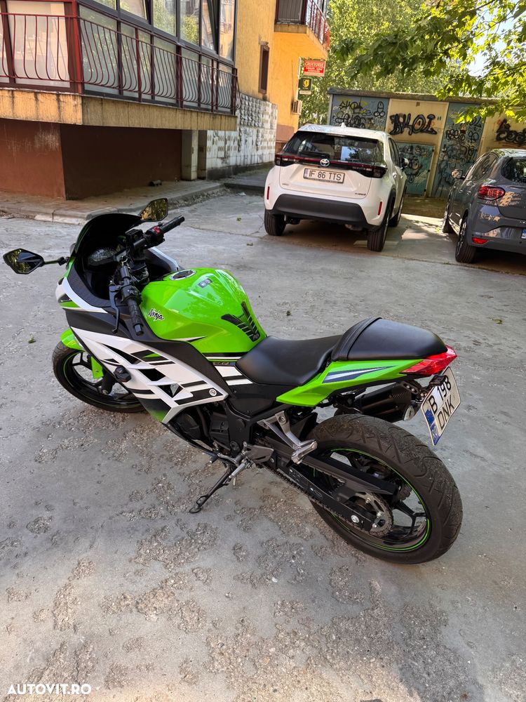Kawasaki Ninja 400 - 10