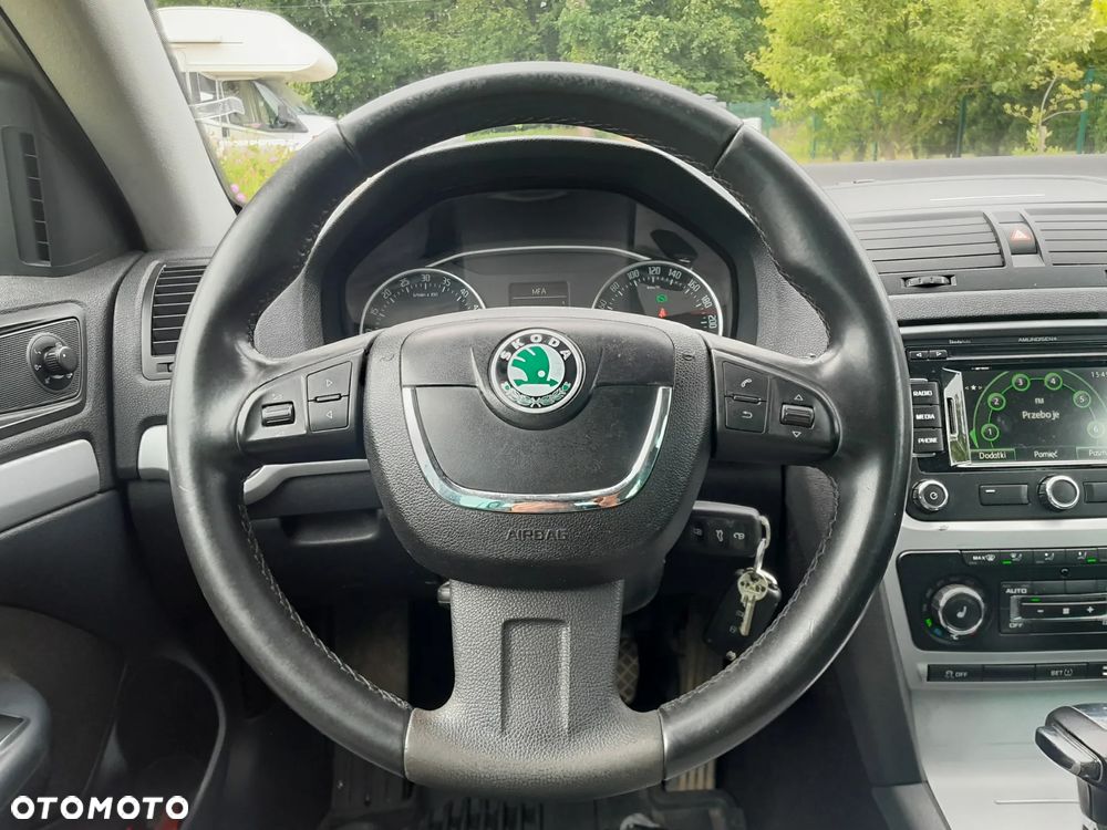 Skoda Octavia 2.0 TDI DSG Elegance - 12