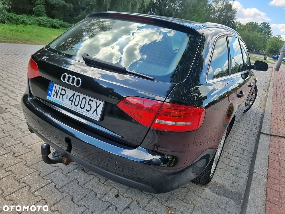 Audi A4 Avant 2.0 TDI Limited Edition - 3