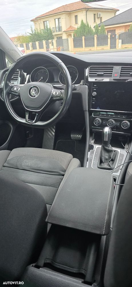 Volkswagen Golf 2.0 BlueTDI DSG Highline - 8