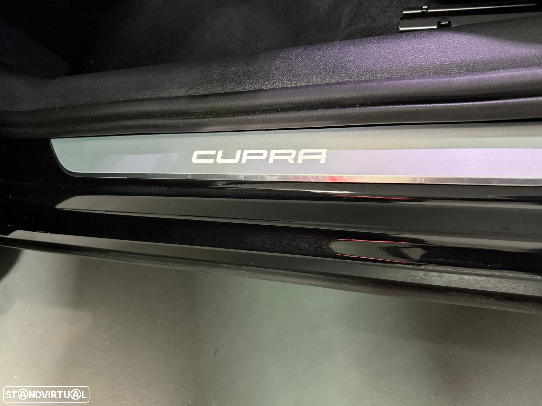 Cupra Formentor 1.4 e-Hybrid DSG - 23