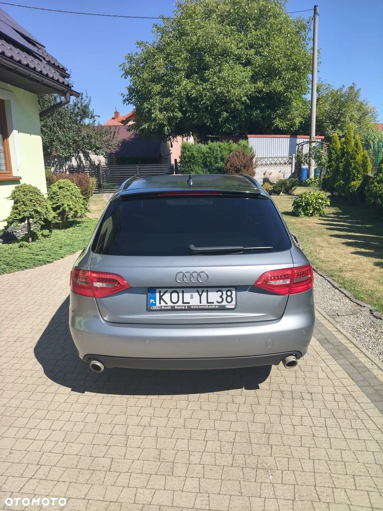 Audi A4 Avant - 4