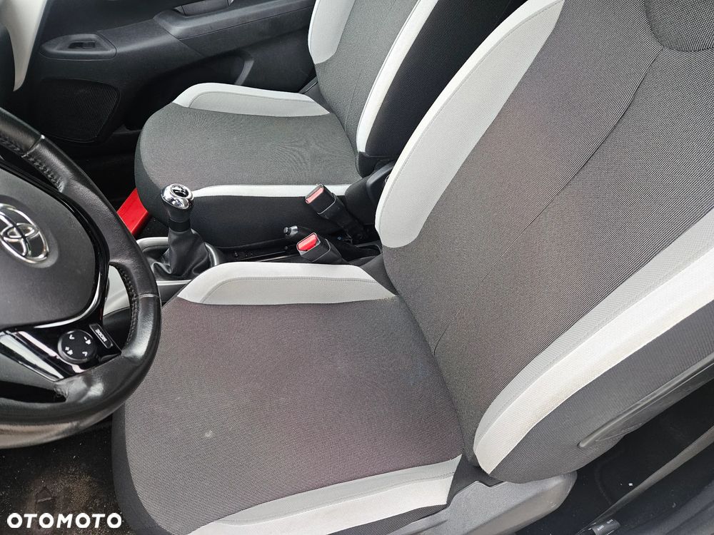 Toyota Aygo 1.0 VVT-i Sprint EU6 - 7