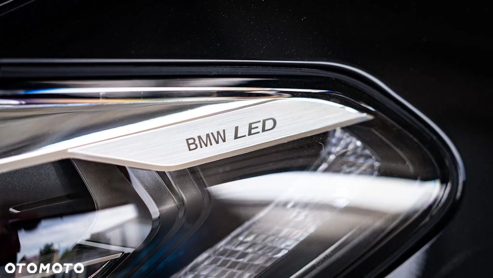 BMW Seria 5 520d xDrive Luxury Line - 9