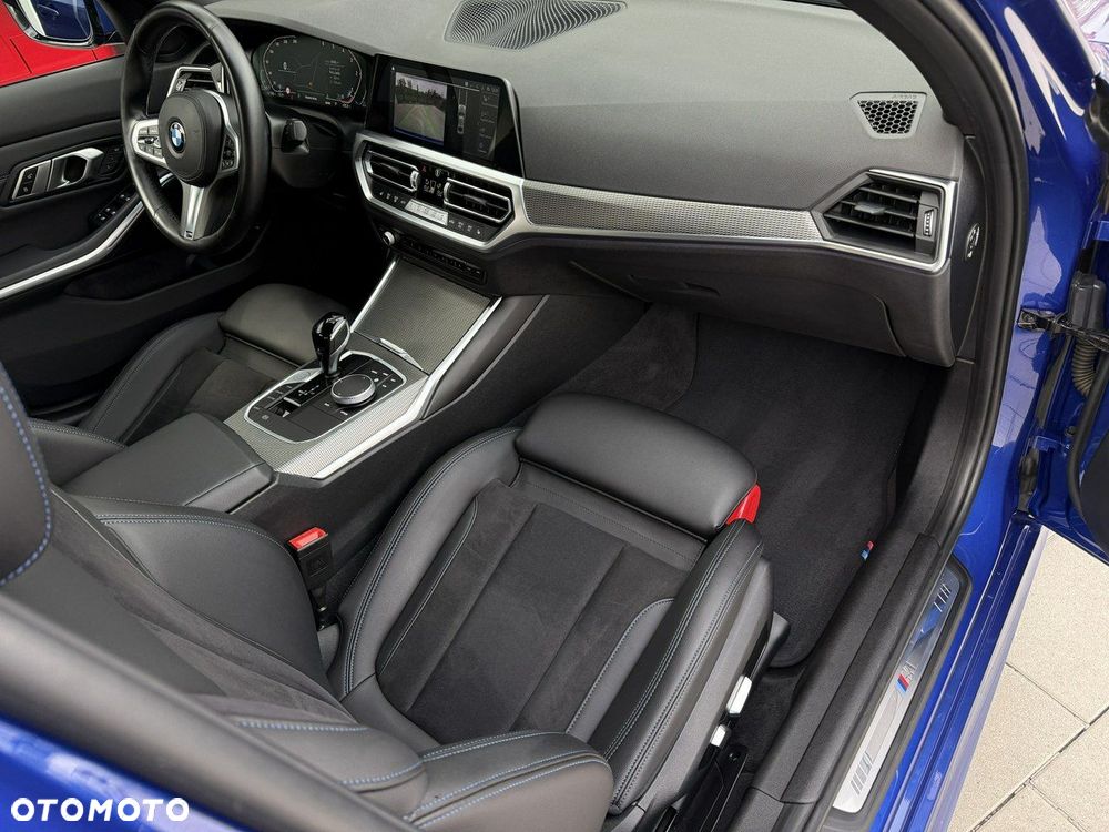 BMW Seria 3 320d xDrive M Sport sport - 33