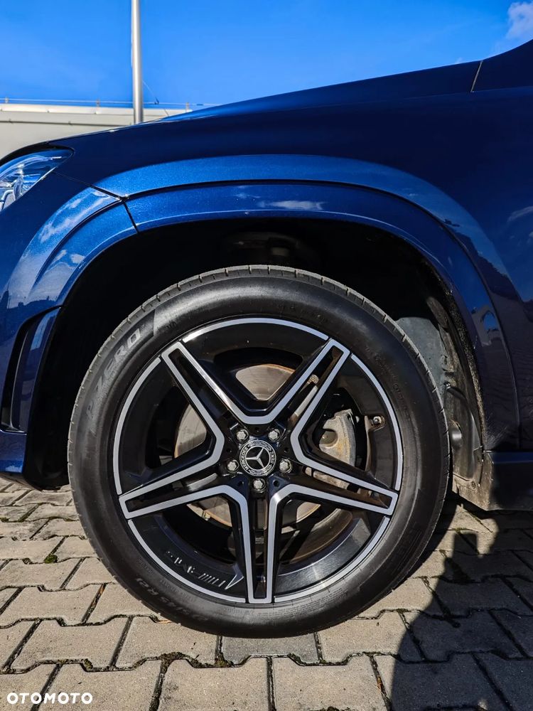 Mercedes-Benz GLS - 8