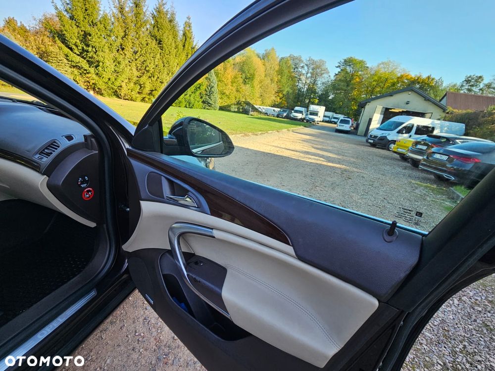 Opel Insignia - 19