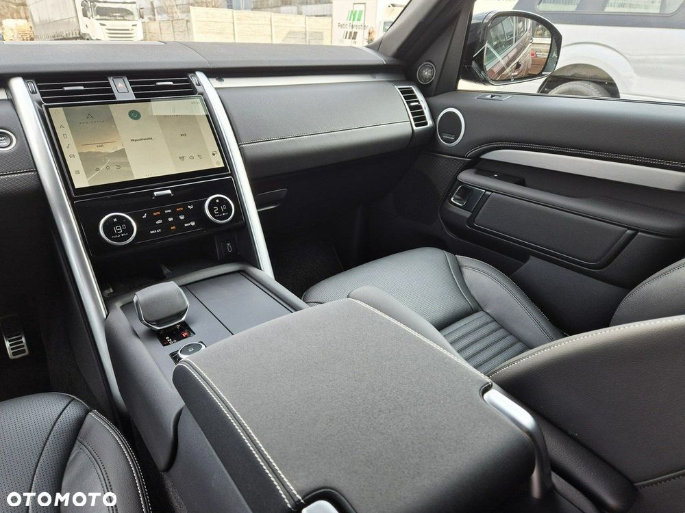 Land Rover Discovery - 32