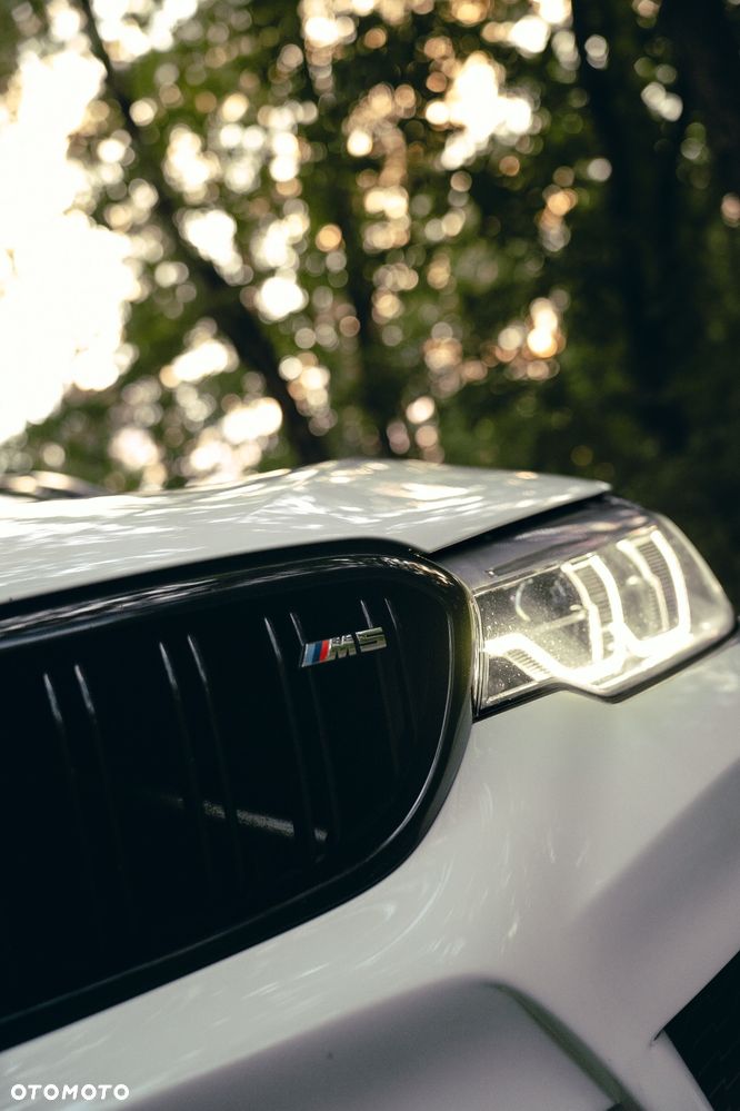 BMW M5 Competition - 3