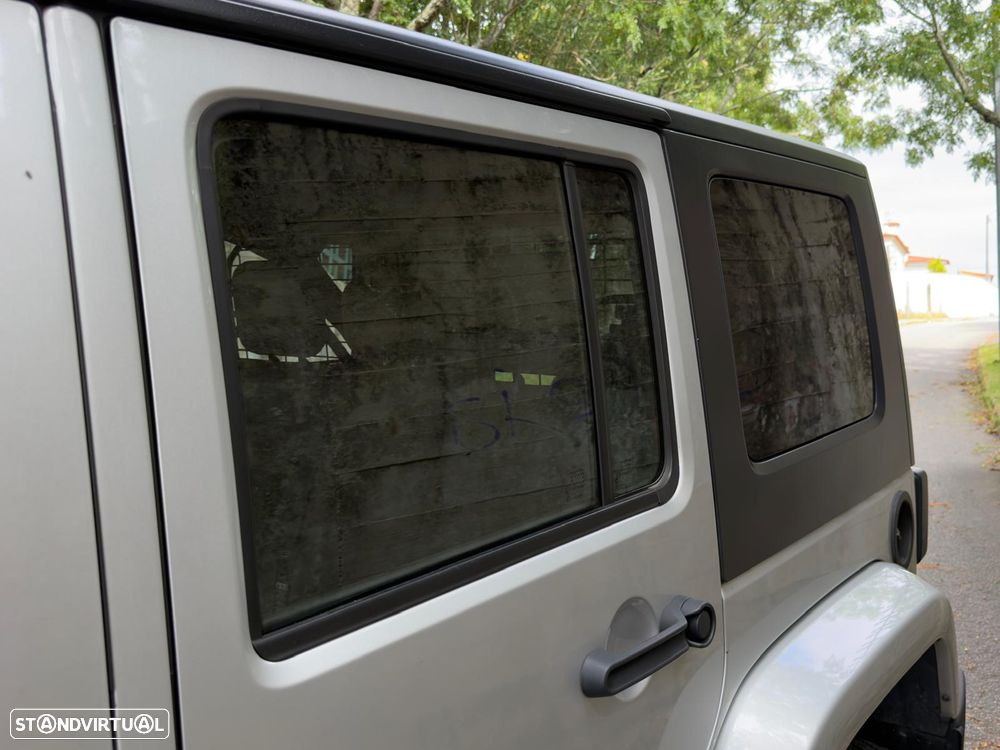 Jeep Wrangler Unlimited 2.8 CRD MTX Sahara - 13