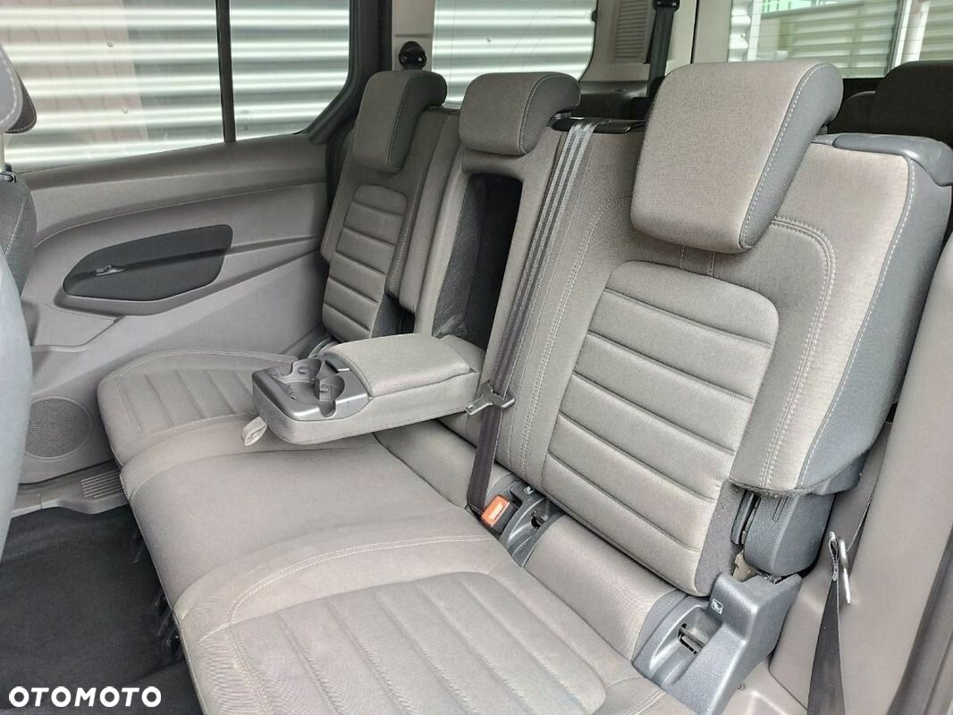 Ford Tourneo Connect - 30