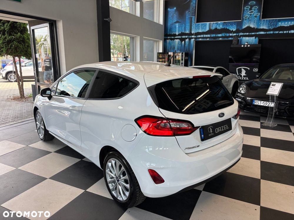 Ford Fiesta - 3