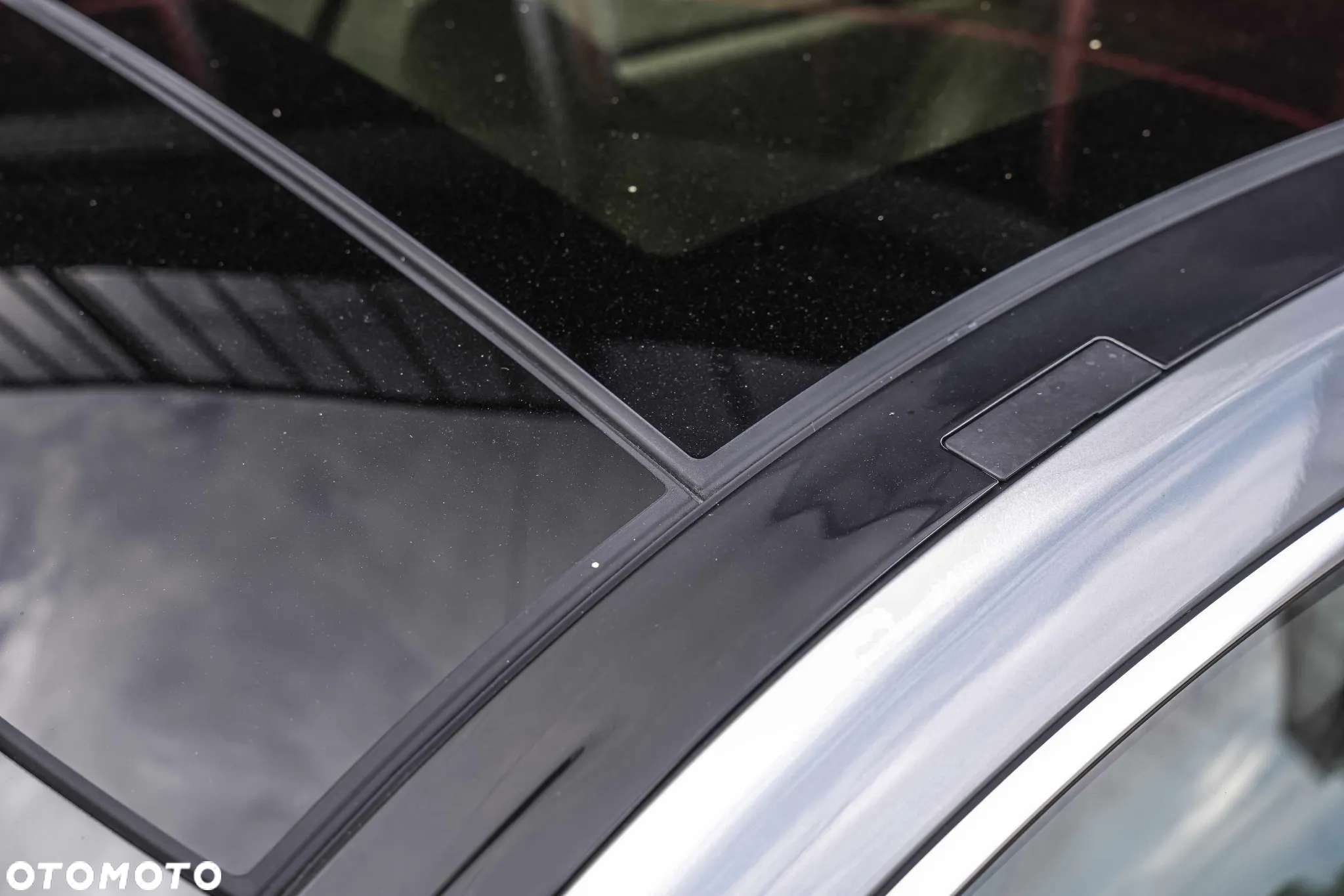 Mercedes-Benz Klasa E 350 CGI BlueEffICIENCY - 17