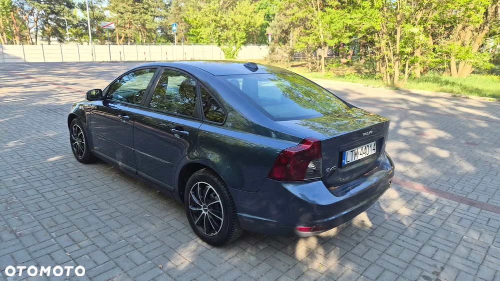 Volvo S40 2.0D - 4