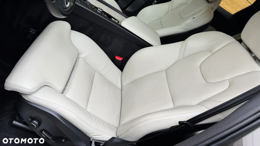 Volvo XC 60 D4 Geartronic Inscription - 21