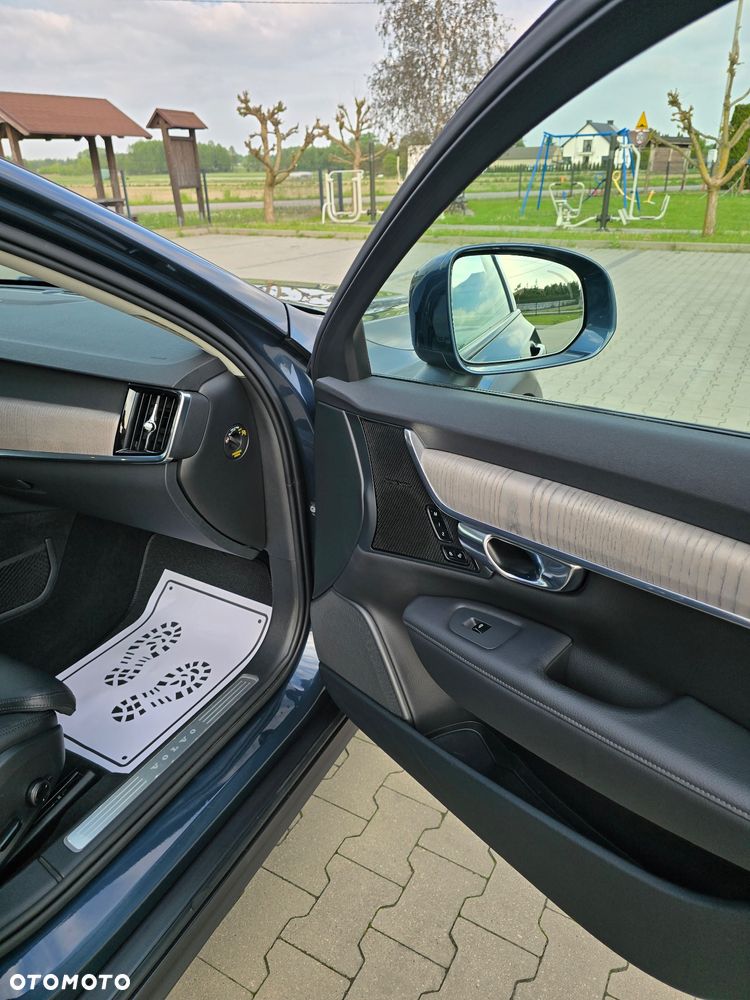 Volvo V90 Cross Country D5 AWD Geartronic - 29